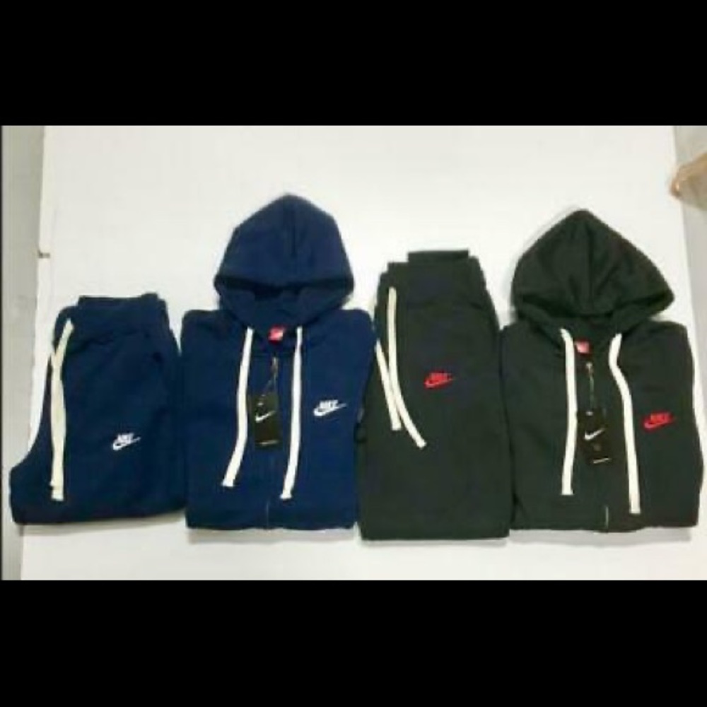 Nike Jogging Suits - Picture 2 of 6